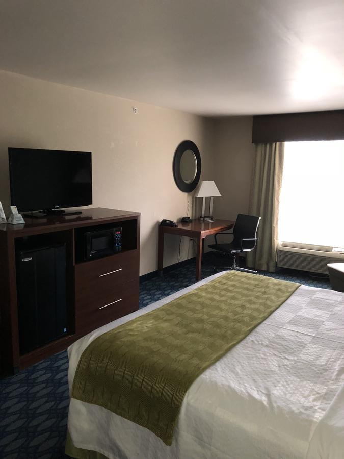 Robinson Countryview Inn & Suites מראה חיצוני תמונה
